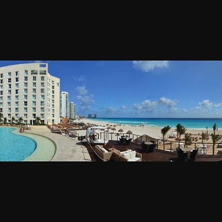 Sunset Royal Hotel Cancun Exterior photo