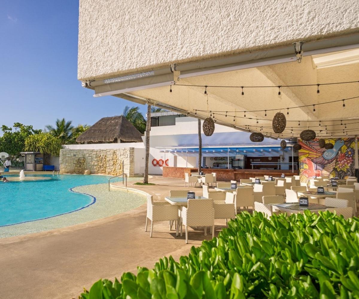 Sunset Royal Hotel Cancun Exterior photo