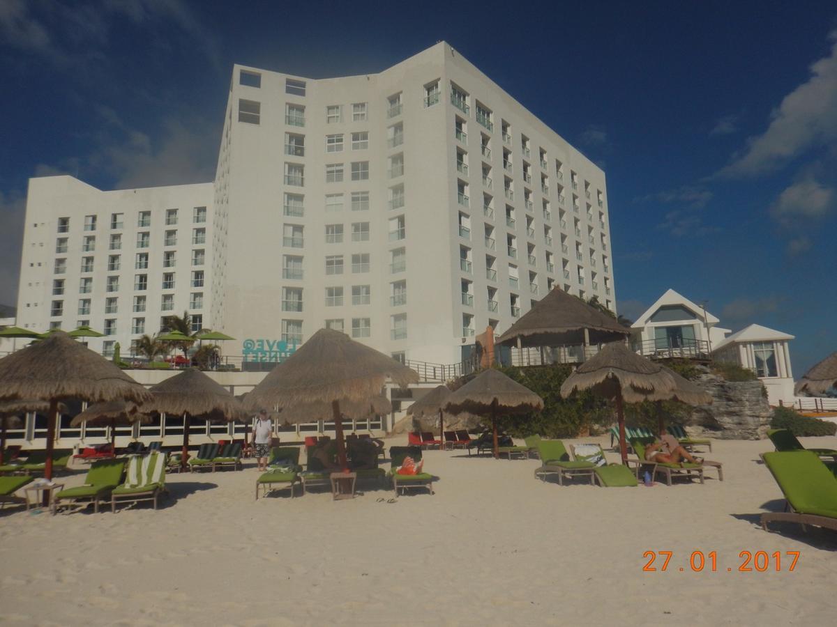 Sunset Royal Hotel Cancun Exterior photo